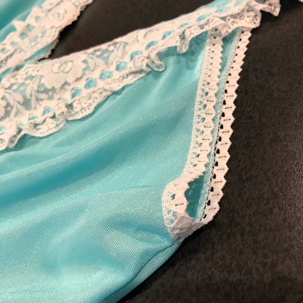Vintage Glencraft Aqua Blue Lace Peplum Chemise Camisole Tank Lingerie Top - Picture 3 of 13